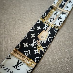 LOUIS VUITTON BANDEAU - only worn twice!